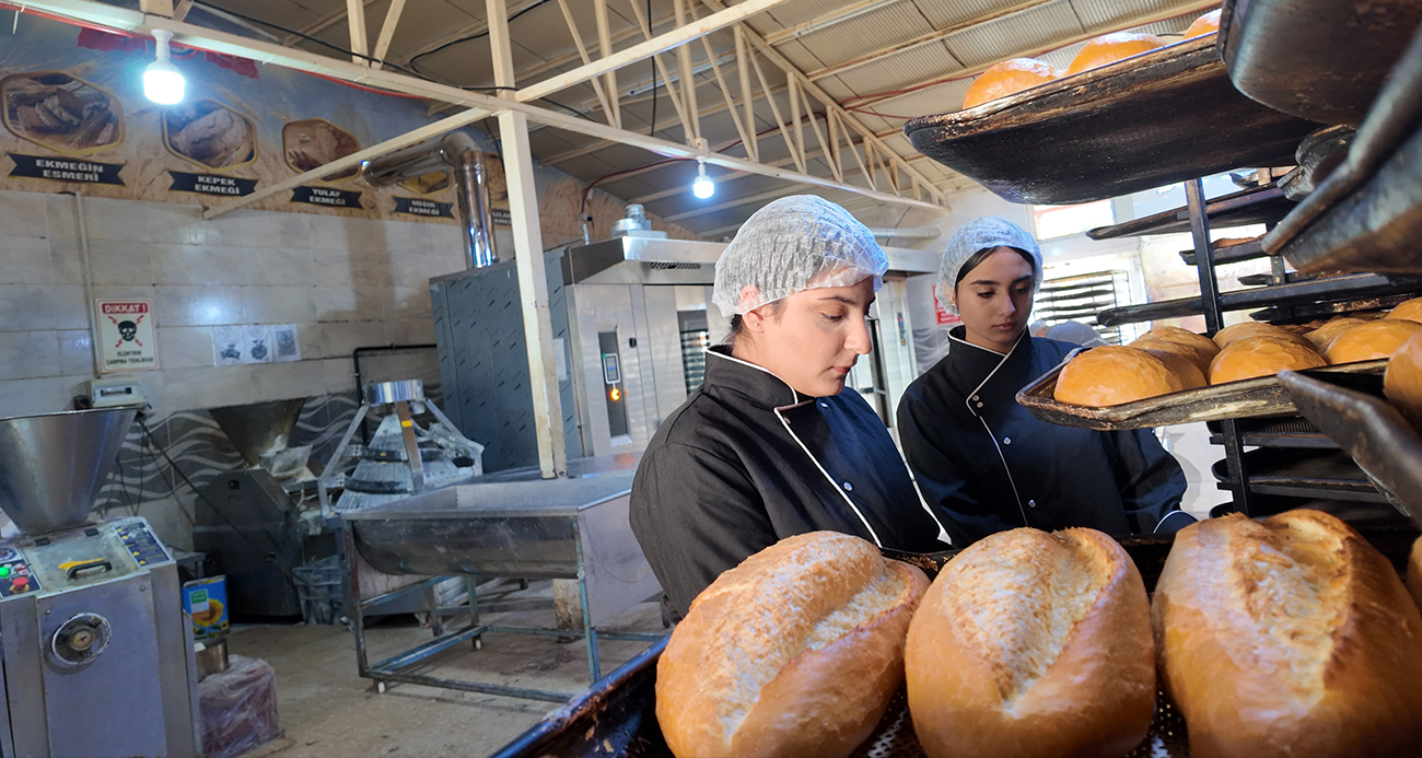 Siirt’te Öğrenciler Hem Öğreniyor Hem Kazanıyor: Mesleki Lise Yılda 2 Milyon Lira Ciro Yapıyor