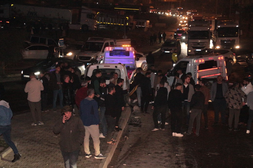 Şırnak Cizre’de Kontrolden Çıkan Vinç Dehşeti: 7 Yaralı