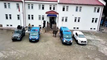 Sivas Koyulhisar’da Durdurulan Minibüste 10 Kaçak Göçmen Yakalandı