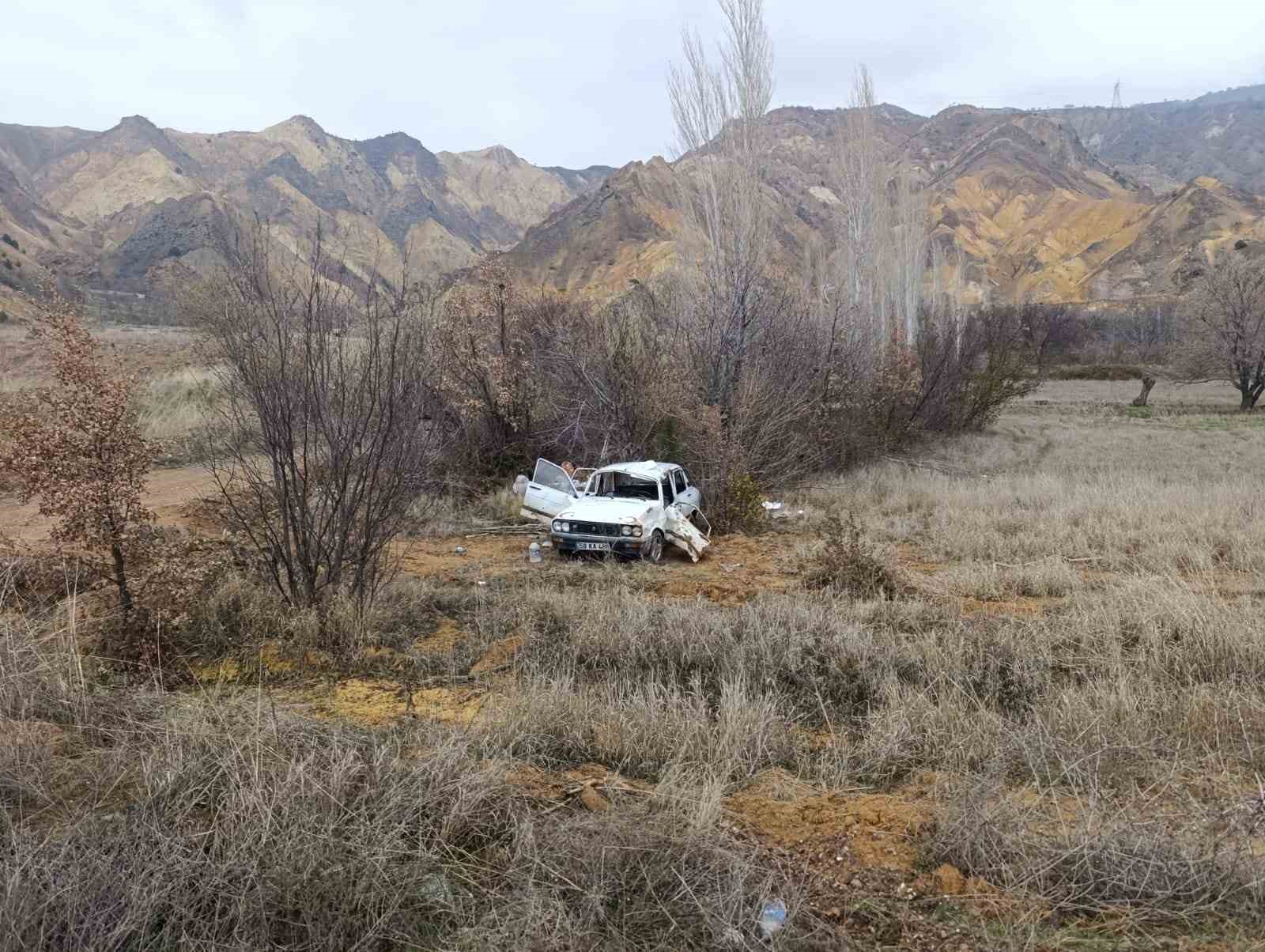 Sivas Suşehri’nde Trajik Kaza: Bir Kişi Hayatını Kaybetti, İki Kişi Ağır Yaralı