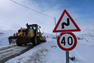 Sivas’ta Yoğun Kar Yağışına Rağmen Hayat Kurtaran Müdahale