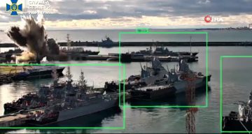 Ukrayna, Novorossiysk Limanı’ndaki Rus Denizaltısına Saldırı Düzenledi