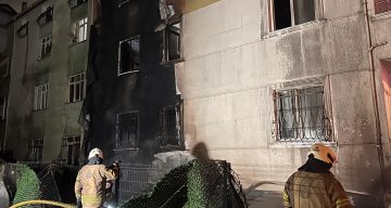 Ümraniye’de Korkutan Yangın: Dükkan Kullanılamaz Hale Geldi