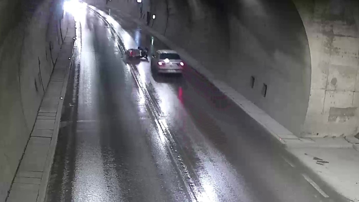 Amasya’da Motosiklet Kazası: Sürücü Son Anda Kurtuldu