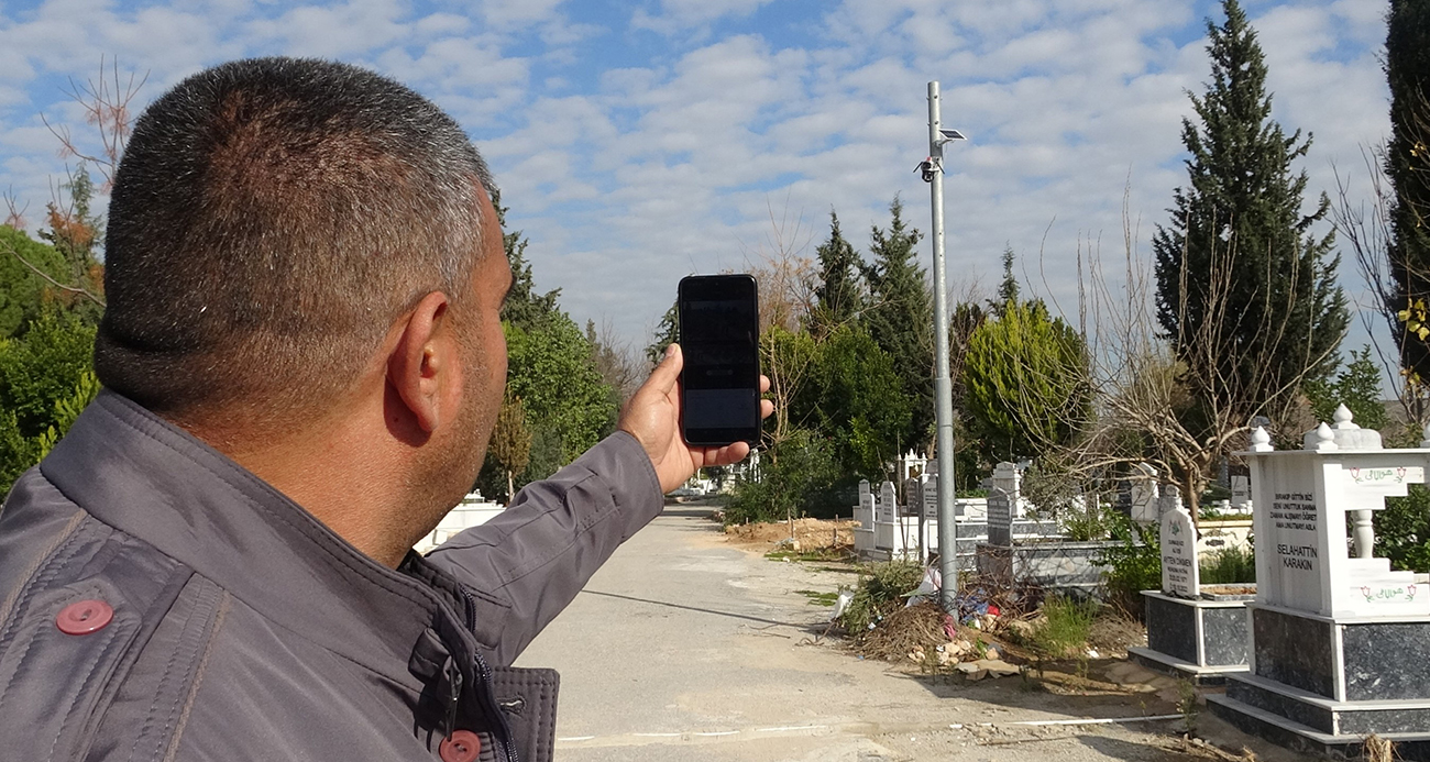 Antalya Mezarlığı Uyuşturucu Deposuna Dönüşmüş Durumda