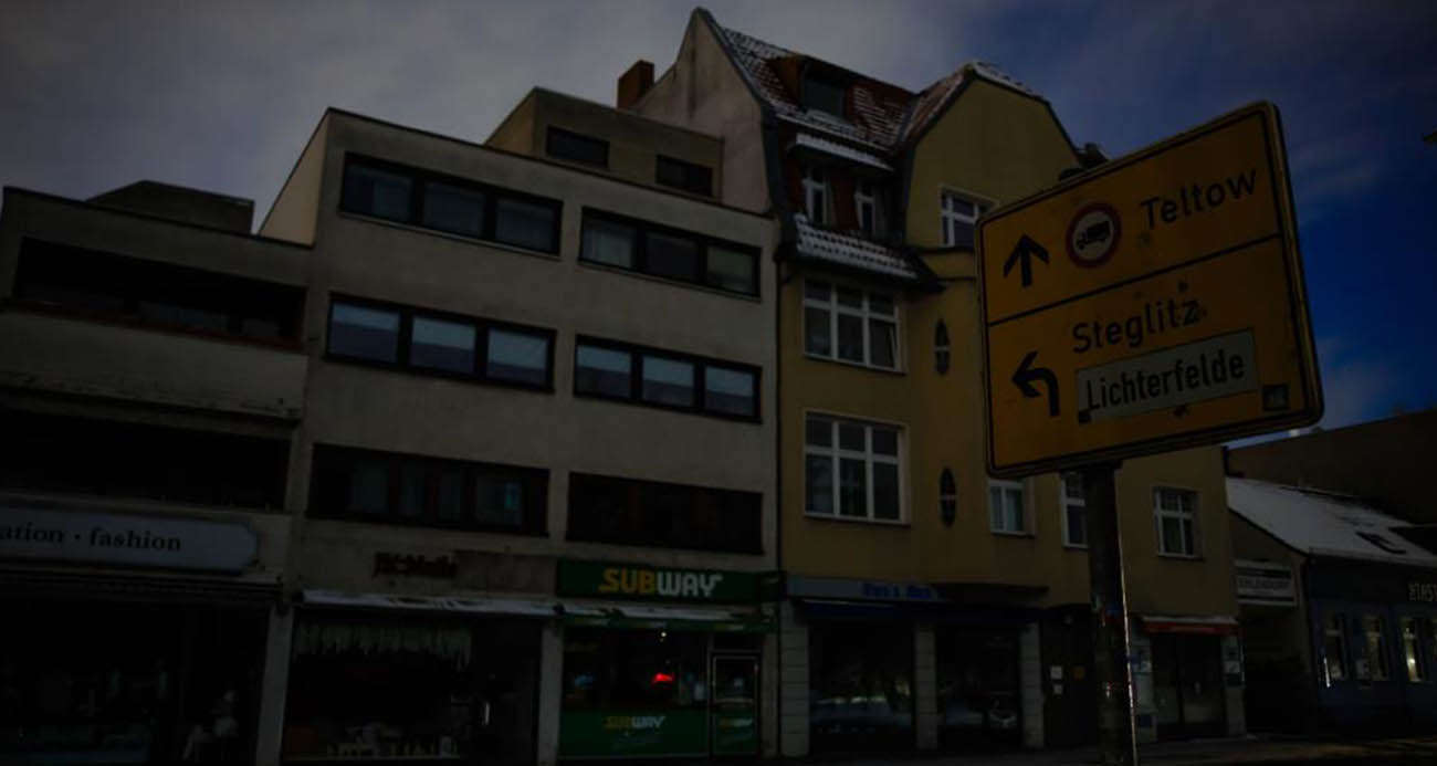 Berlin’de Elektrik Kesintisi Hayatı Felç Etti