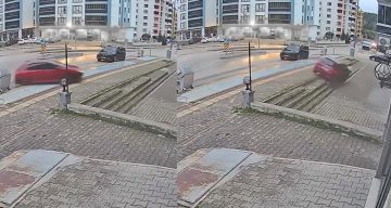 Direksiyon Dersinde Fren Yerine Gaz: Bursa’da Otomobil Dükkan Önüne Uçtu