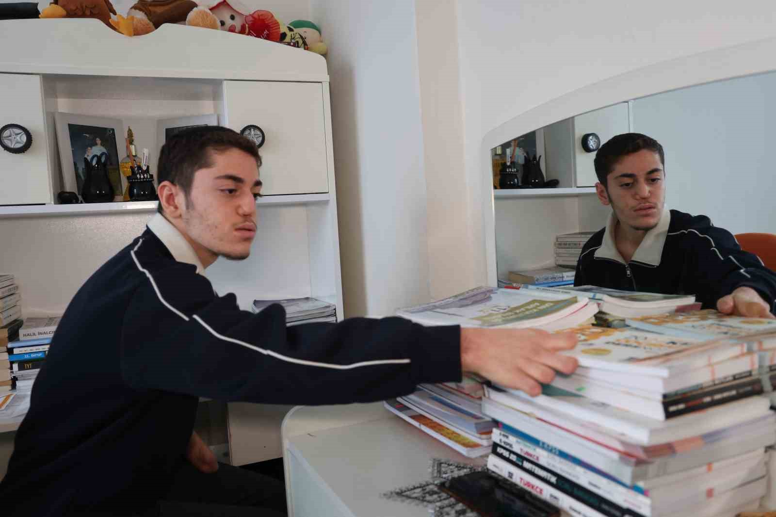 Genç Yaşta Büyük Mücadele: Ahmet Emre İlitaş’ın Azim Dolu Hikayesi