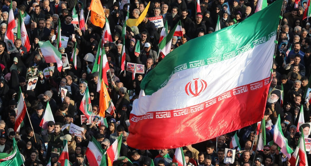 İran’da Protestolardaki Ölü ve Tutuklu Sayısı Artıyor