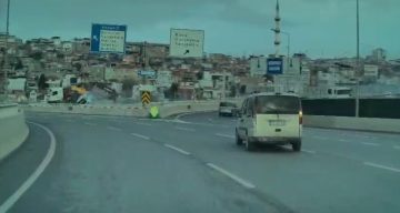 İzmir Buca’da Korkunç Trafik Kazası: 3 Yaralı