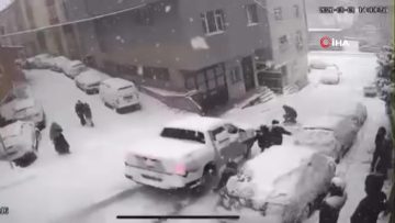 Kağıthane’de Kontrolden Çıkan Kamyonet Çocuklara Çarptı: 2 Yaralı