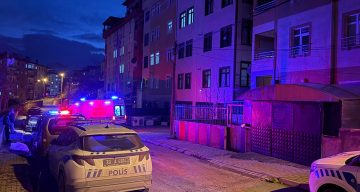 Kayseri’de Korkunç Olay: Genç Kadın Erkek Arkadaşını Banyoda Bıçaklayarak Öldürdü