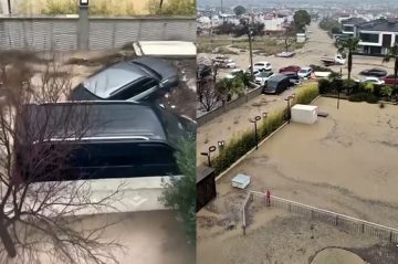 Kuşadası’nda Şiddetli Yağış Hayatı Felç Etti