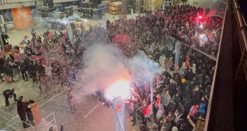 Metal İşçilerinin Mücadelesi Zaferle Sonuçlandı: TOFAŞ’ta Büyük Kutlamalar