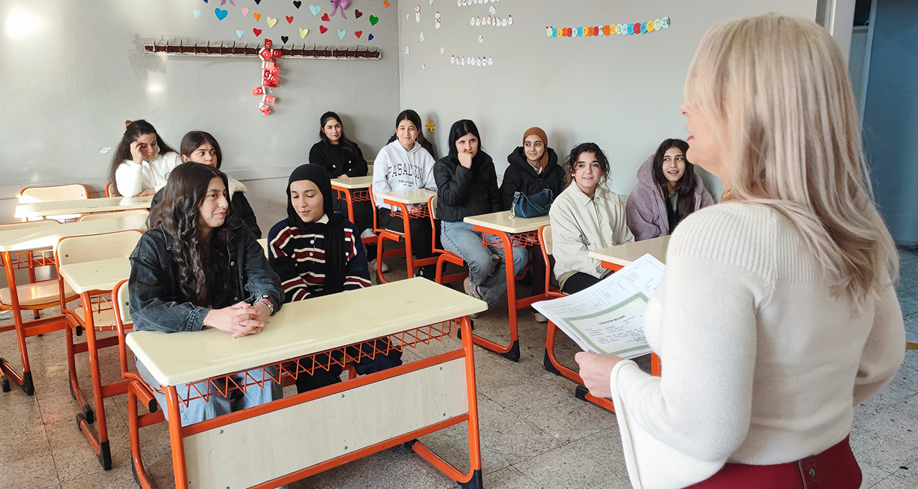 Öğretmenin Fedakarlığı: Milyonluk Bağış Sonrası Psikoz İddiası Çürütüldü