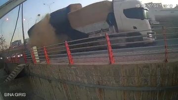 Şanlıurfa’da Saman Balyası Neredeyse Faciaya Neden Oluyordu