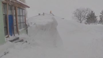 Sivas Altınyayla’da Tipi Hayatı Felç Etti: Kar Kalınlığı 3 Metreye Ulaştı