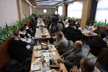 Sivas Belediye Başkanı Dr. Adem Uzun, Gazetecilik Mesleğinin Zorluklarına Dikkat Çekti