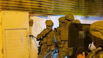 Sivas Merkezli Kapsamlı Siber Dolandırıcılık Operasyonu: 11 Şüpheli Tutuklandı