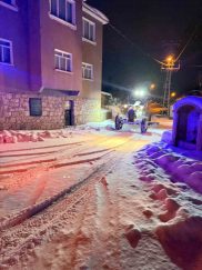 Sivas Suşehri’nde Mahsur Kalan Hasta İçin Ekipler Seferber Oldu