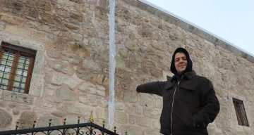 Sivas’ta Kış Manzaraları: Behrampaşa Hanı’nda Dört Metreyi Aşan Buz Sarkıtları