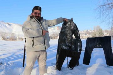 Sivas’ta Sibirya Soğukları Hayatı Donattı: Dışarıda Asılı Çamaşırlar Buz Tuttu