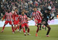 Trendyol 1. Lig’de Heyecan Dorukta: Özbelsan Sivasspor ve Amed Sportif 1-1 Berabere Kaldı