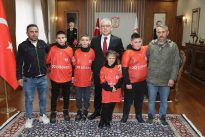 Vali Yılmaz Şimşek, Koyulhisarlı Yaratıcı Gençleri Ağırladı