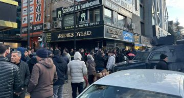 Van’da Bir Kuyumcu Dükkanı Skandalı: Altınlar ve Paralarla Ortadan Kaybolma İddiası