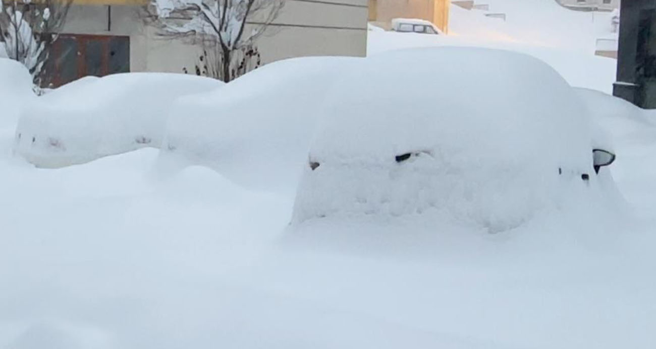 Yüksekova’da Kışın Sert Yüzü: Kar Kalınlığı Yarım Metreyi Aştı