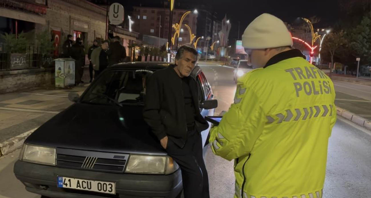 Aksaray’da Alkol Denetiminde Skandal: Sürücü Gazeteciye Saldırdı