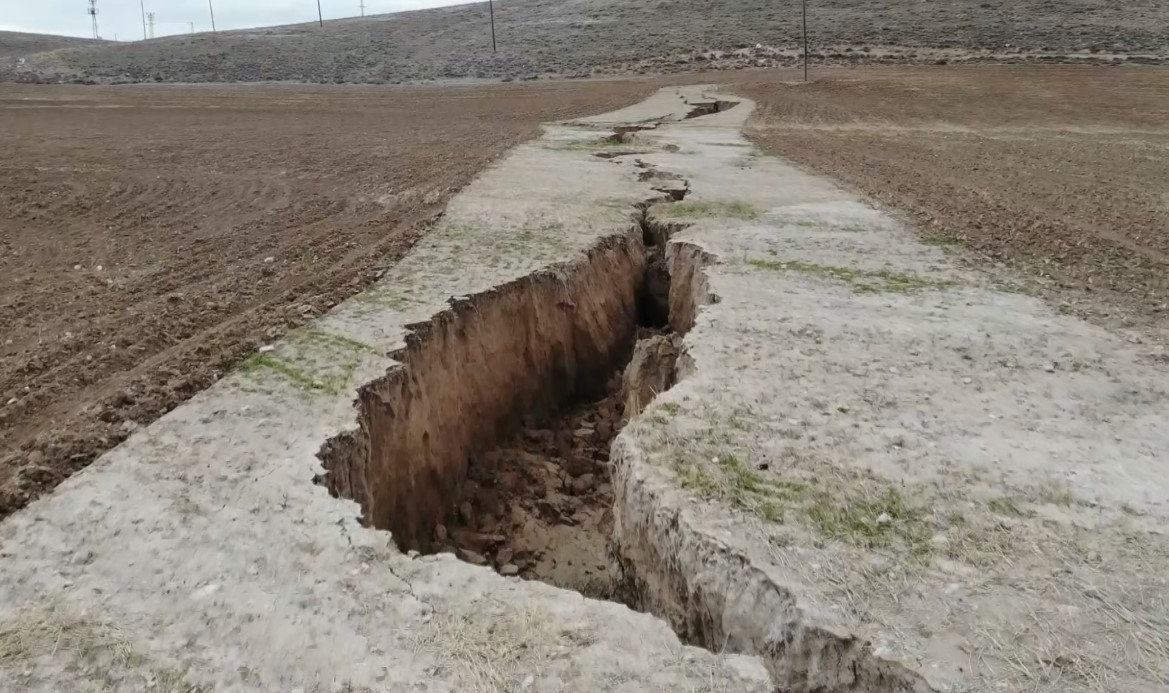 Aksaray’da Artan Obruk Sayısı Endişe Yaratıyor