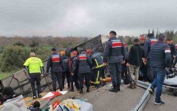 Antalya’da Büyük Trajedi: Otobüs Kazası 9 Can Aldı, 25 Kişi Yaralandı