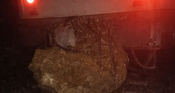 Balıkesir’de Tren Kazası: Kaya Düşmesiyle Raydan Çıkan Tren Yolcuları Otobüslerle Taşındı