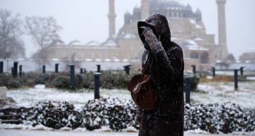 Balkanlardan Gelen Soğuk Hava Edirne’yi Beyaz Örtüyle Kapladı