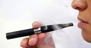 Elektronik Sigaranın Tehlikeleri: Uzmanlar Uyarıyor