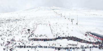Erciyes Kayak Merkezi Hafta Sonu Yoğunluğuyla Dikkat Çekti