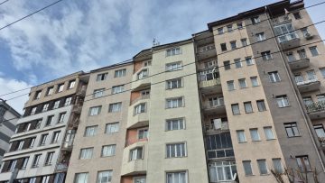 Eskişehir’de Çalışma Sırasında Çatıdan Düşen İşçi Ağır Yaralandı