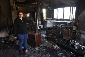 Hatay’da Yangın Trajedisi: Dört Çocuk Annesi Melek Uzun’un Evinden Geriye Kül Yığını Kaldı