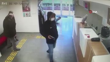 İstanbul Fatih’te Banka Soyguncusu Kameraya Yakalandı