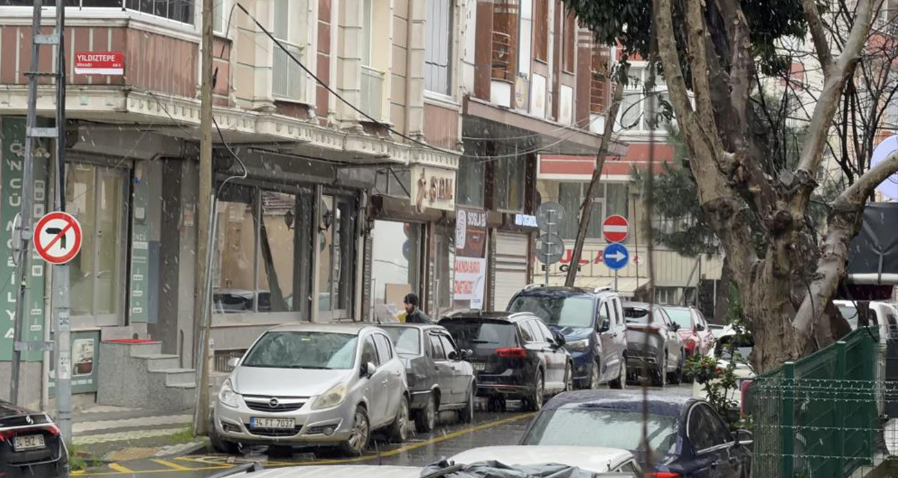 İstanbul’da Kar Sürprizi: Birden Bastırdı