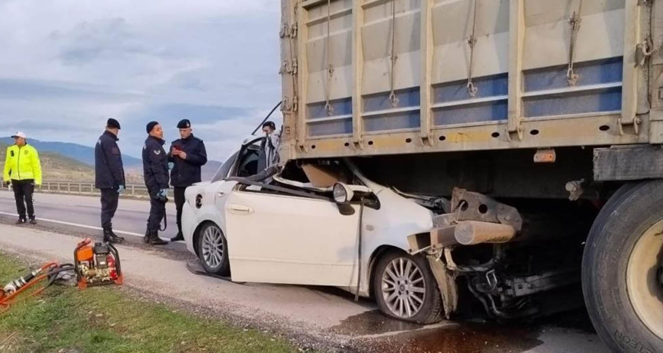 İstanbul’dan Ordu’ya Cenaze Yolculuğunda Feci Kaza: 2 Ölü