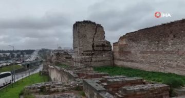 İstanbul’un Tarihi Kara Surları Tehlike Altında