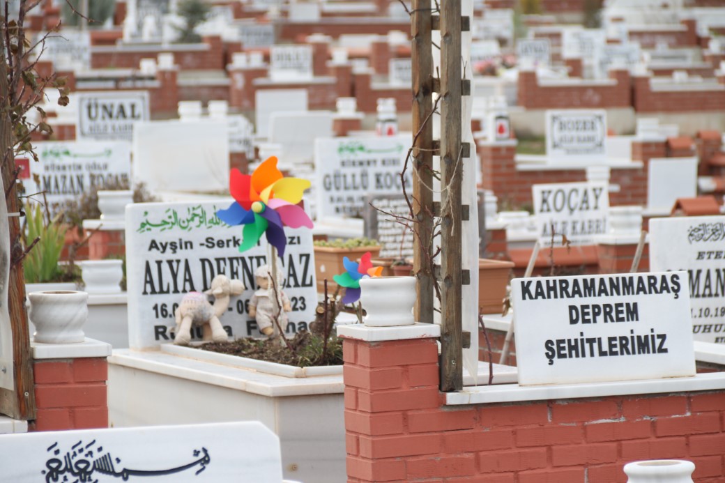 Kahramanmaraş Depreminde Ailesini Kaybeden Baba, Acılarını Paylaştı