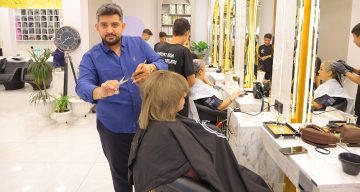 Kahramanmaraş’ta Deprem Öncesi Son Gülüşler: Kuaförün Yıkım Sonrası Mücadelesi