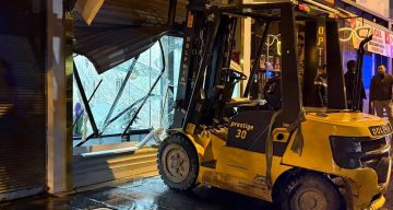 Kayseri’de Forkliftle Kuyumcu Soygunu: Maskeli Hırsız Kameralara Yakalandı