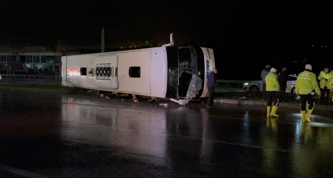Samsun’da Yolcu Otobüsü Devrildi: 7 Yaralı