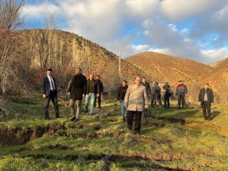 Sivas Koyulhisar’da Heyelan Korkusu: Köy Halkı Tedirgin