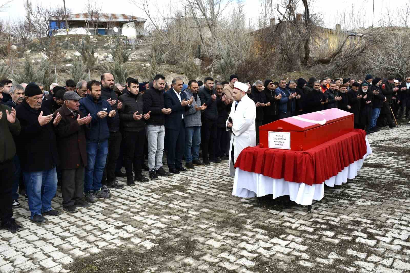Sivas’ın Gürün İlçesinden Kıbrıs Gazisi Son Yolculuğuna Uğurlandı