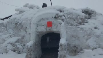 Sivas’ın Yeniköy Köyünde Kardan Çay Ocağı İle Birlik Mesajı